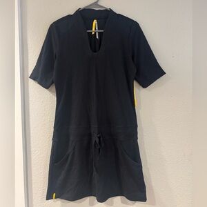 Lolë Black Short Sleeve Dress size Medium